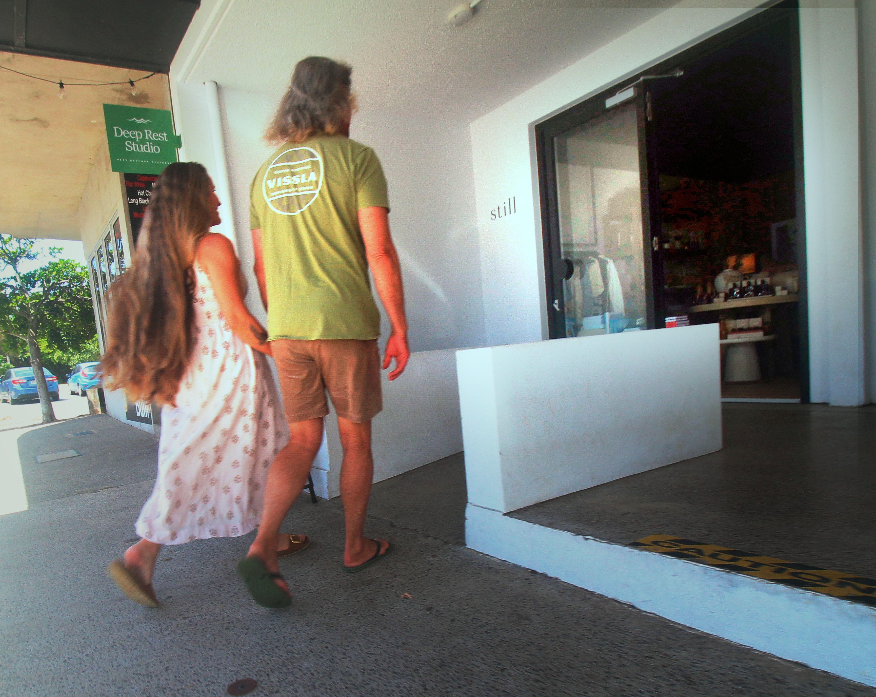 Couple arriving at Deep Rest Studio, Sunshine Coast
